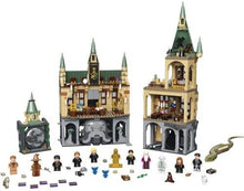 LEGO Harry Potter Hogwarts Chamber of Secrets Castle – The Great Hall, 20th Anniversary Model, Collectible Golden Minifigure, Wizarding World Gift for Kids, Boys & Girls – Model 76389