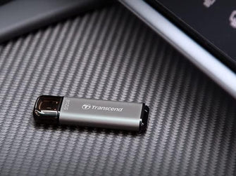 Buy Transcend,Transcend 128GB JetFlash 920 USB 3.2 Gen 1 Flash Drive (USB Stick) Up to 420/400 MB/s TS128GJF920 - Gadcet UK | UK | London | Scotland | Wales| Near Me | Cheap | Pay In 3 | Flash Memory Cards