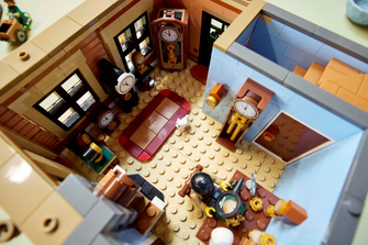 LEGO Tudor Corner [10350] - 7