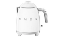 Smeg KLF05WHUK 50’s Style Retro Mini Kettle – White - 1