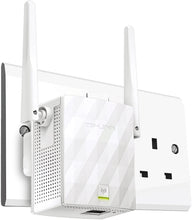 TP-Link N300 Universal Range Extender, Broadband/Wi-Fi Extender, Wi-Fi Booster/Hotspot with 1 Ethernet Port and 2 External Antennas, Plug and Play, Built-in Access Point Mode, UK Plug (TL-WA855RE) - Gadcet.com